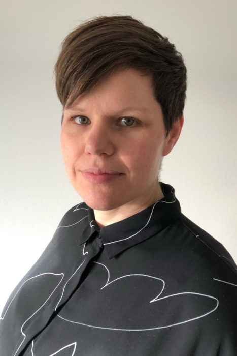Anna Ryan Bengtsson som studerat motståndsmetoder bland välfärdsprofessionella yrkesgrupper i Sverige