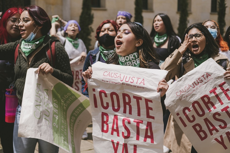 Den gröna sjalen har blivit symbol för aborträttskampen i Latinamerika och de senaste årens framsteg ses som en grön våg.