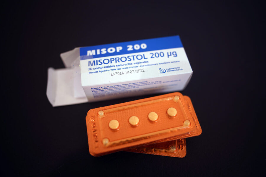 Läkemedlet Misoprostol är den vanligaste abortpillret och finnsd på WHO:s lista över de mest nödvändiga läkemedel för grundläggande sjukvård.