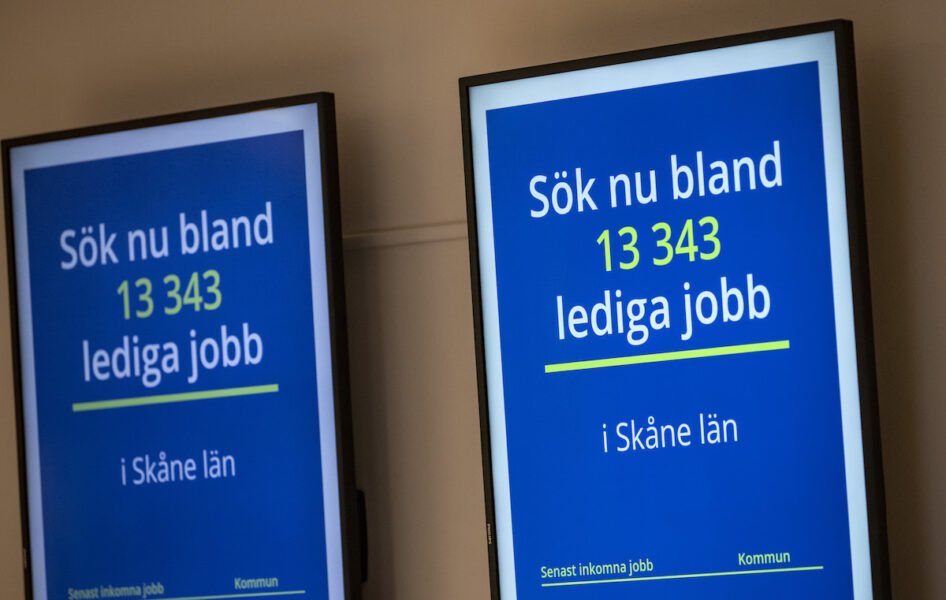 Skyltar för antal lediga jobb i Skåne län.