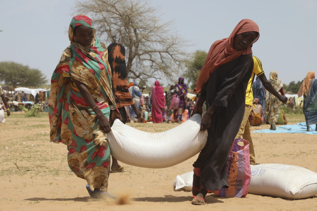 Över tre miljoner sudaneser är på flykt sedan den våldsamma konflikten bröt ut i landet i april i år.