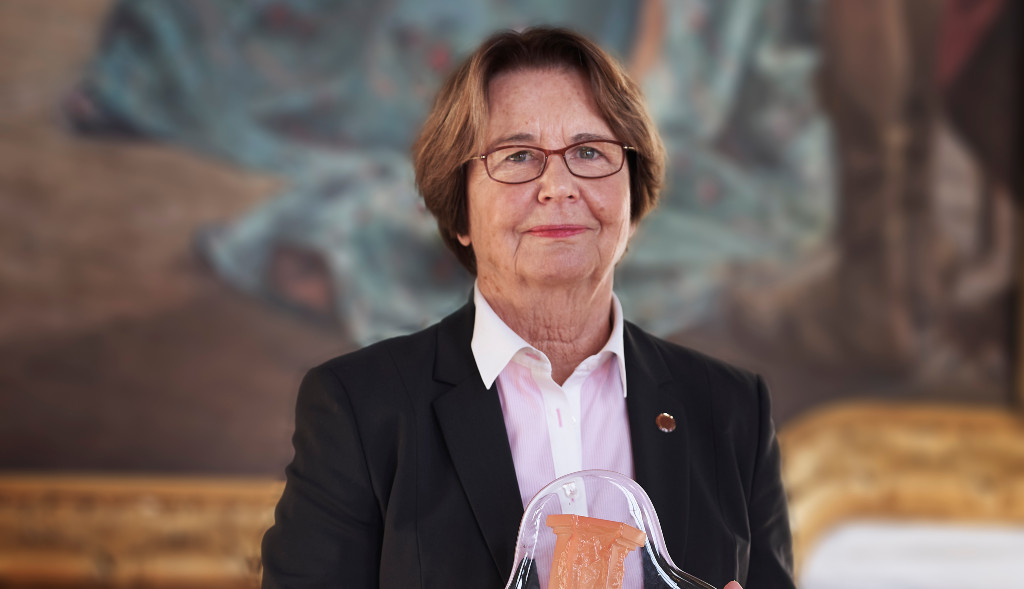 Gun Heimer, professor i kvinnomedicin och överläkare, är Årets Storasyster, ett nyinstiftat pris från stödorganisationen Storasyster.