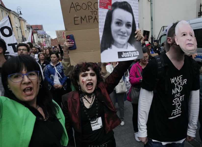 Kvinnorättsaktivister i Polen har under många år mobilisera i protester mot landets hårda abortlagstiftning.