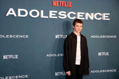 Owen Cooper spelar en av huvudrollerna i serien Adolescence.