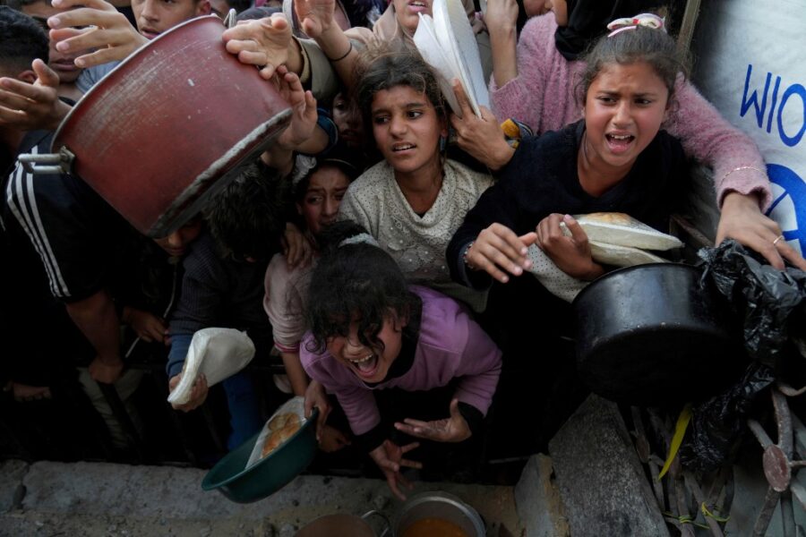 Flickor i Gaza.