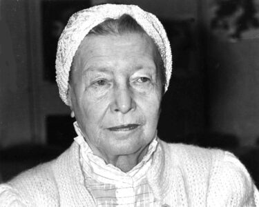 Simone de Beauvoir.